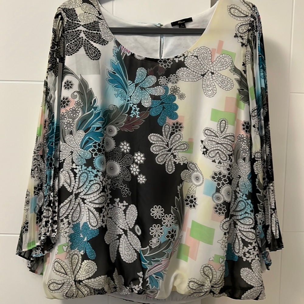 Milano fun coloured blouse. Size XL